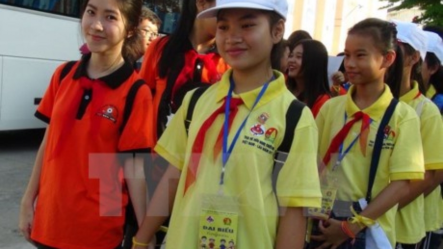 Children exchanges promote Vietnam – Laos friendship