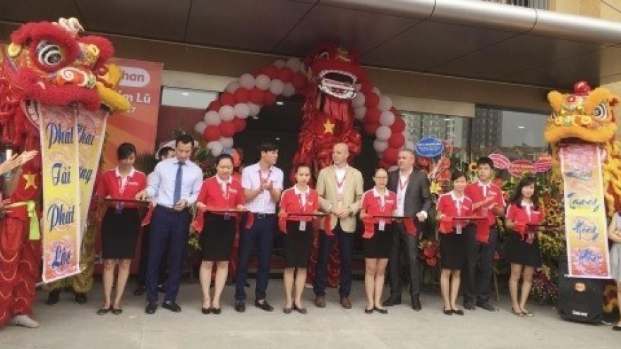 New Auchan supermarket opens in Hanoi