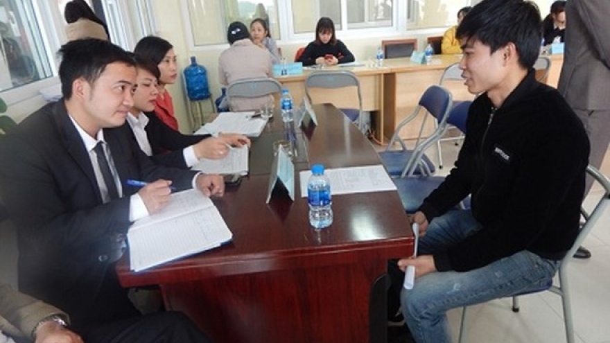 Bac Ninh holds job fair for workers returning from RoK