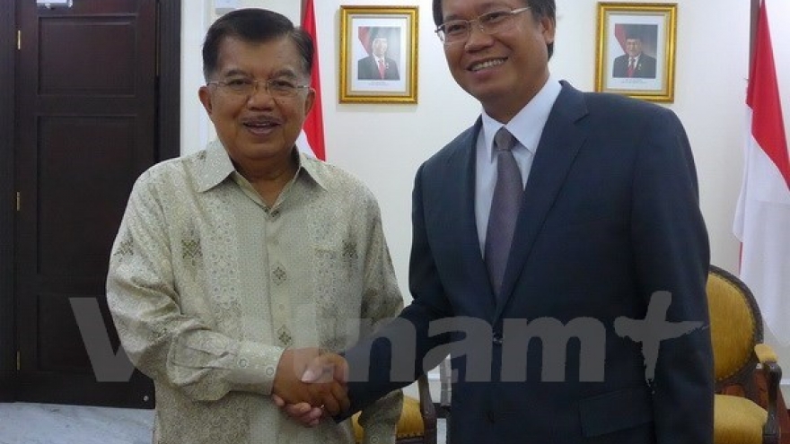 Vietnam-Indonesia relationship contributes to ASEAN development