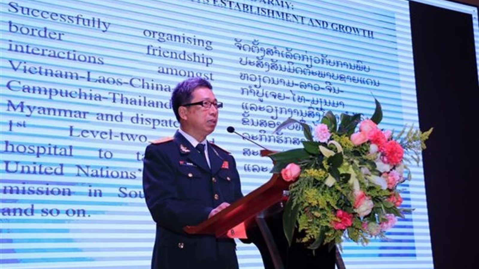 Vietnam People’s Army founding anniversary marked in Laos