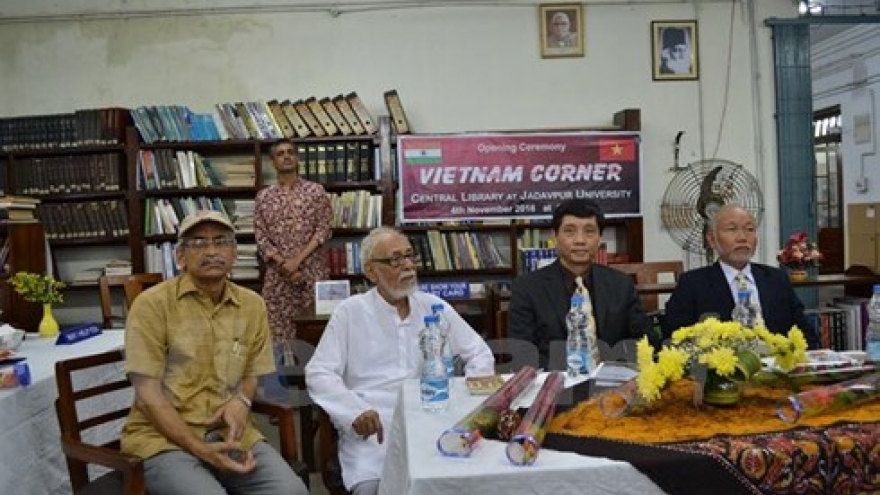 Vietnamese Book Corners open in India