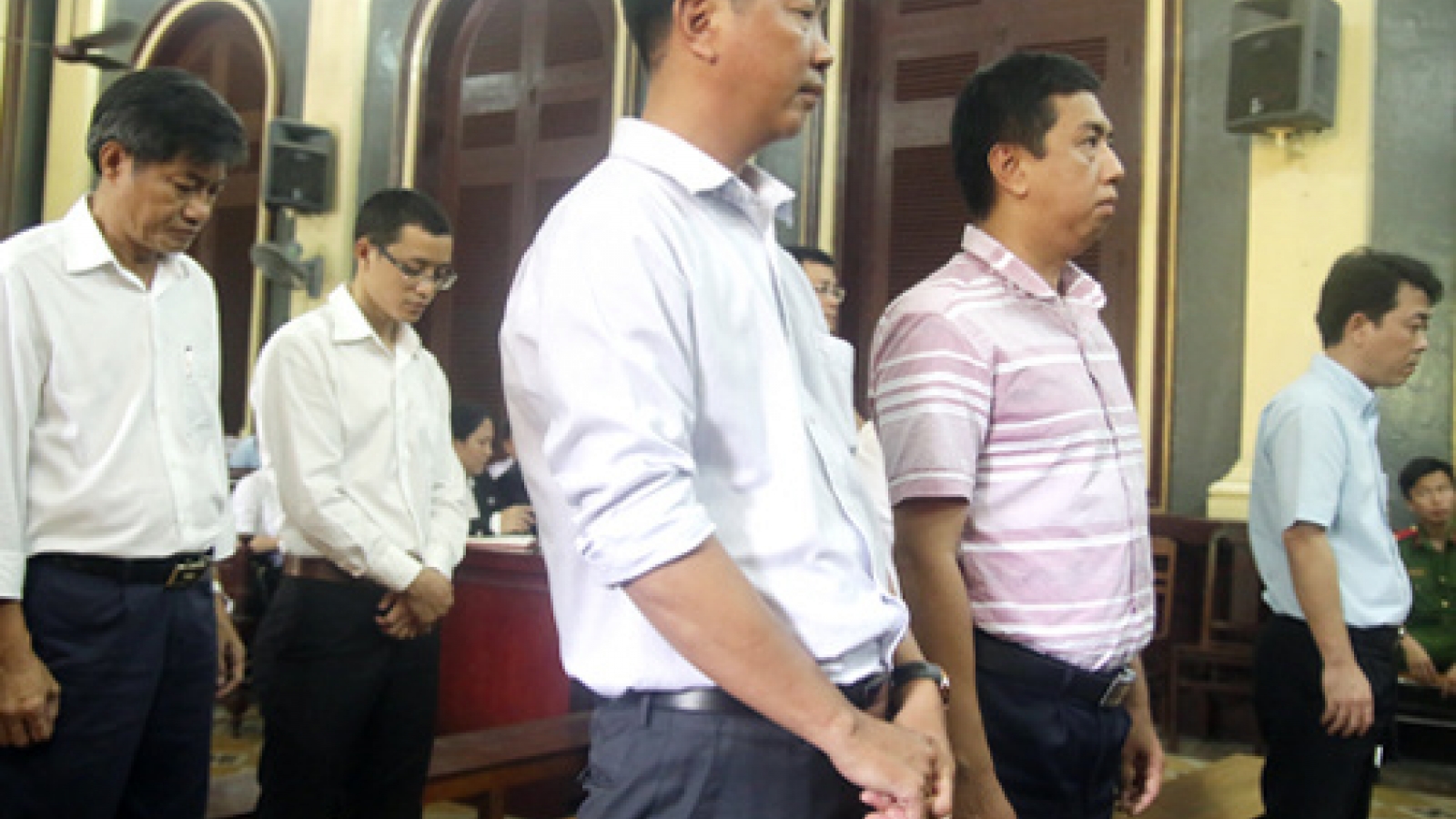 Vietnam’s health ministry under scrutiny over cancer drug scam