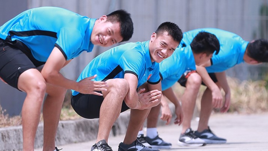 
        All smiles from team Vietnam as they warm up for Nepal
                          
                      