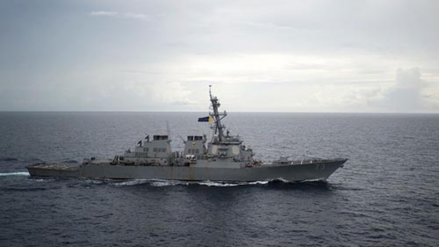 Vietnam calls for law observance at sea, ocean