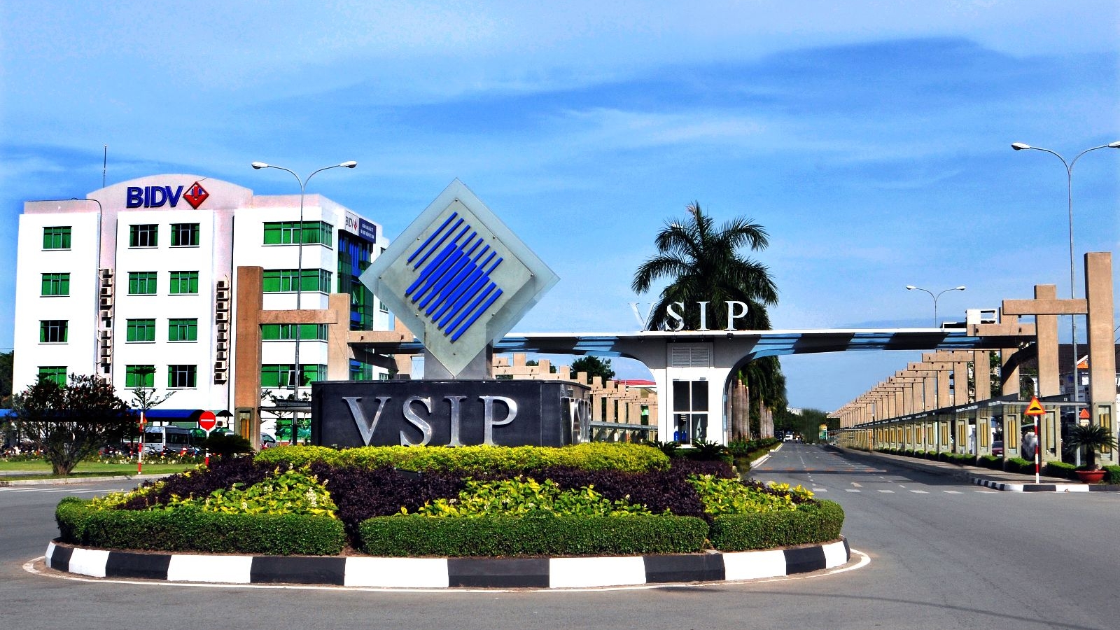 Foreign investors complain about lack of skilled workers