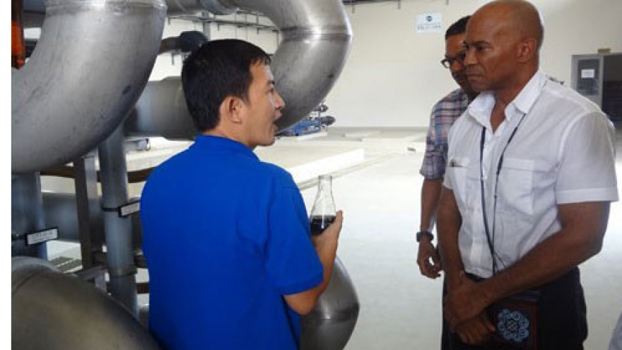 Sacramento City Vice Mayor visits HCM City