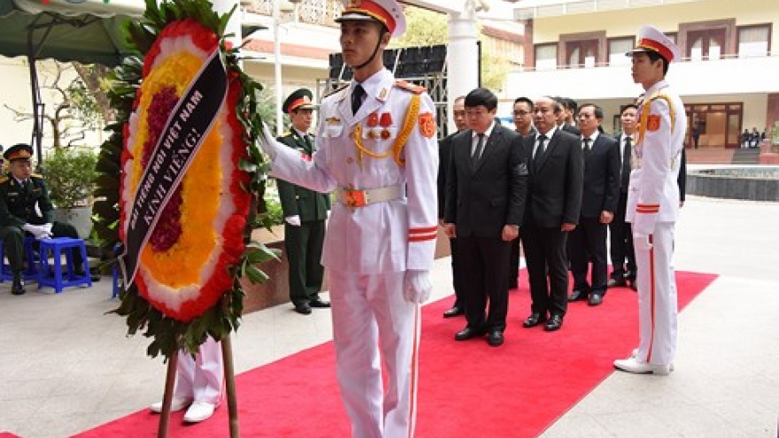 VOV delegation pays tribute to former PM Phan Van Khai