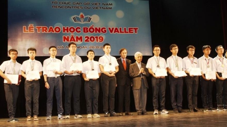 Over 500 Vallet scholarships awarded to Vietnamese students
