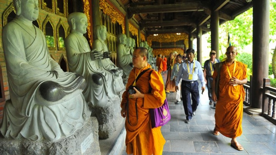 Vesak celebration participants visit Ninh Binh province