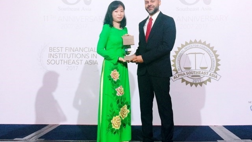 Vietcombank named Vietnam’s best bank in 2017 by Alpha SEA
