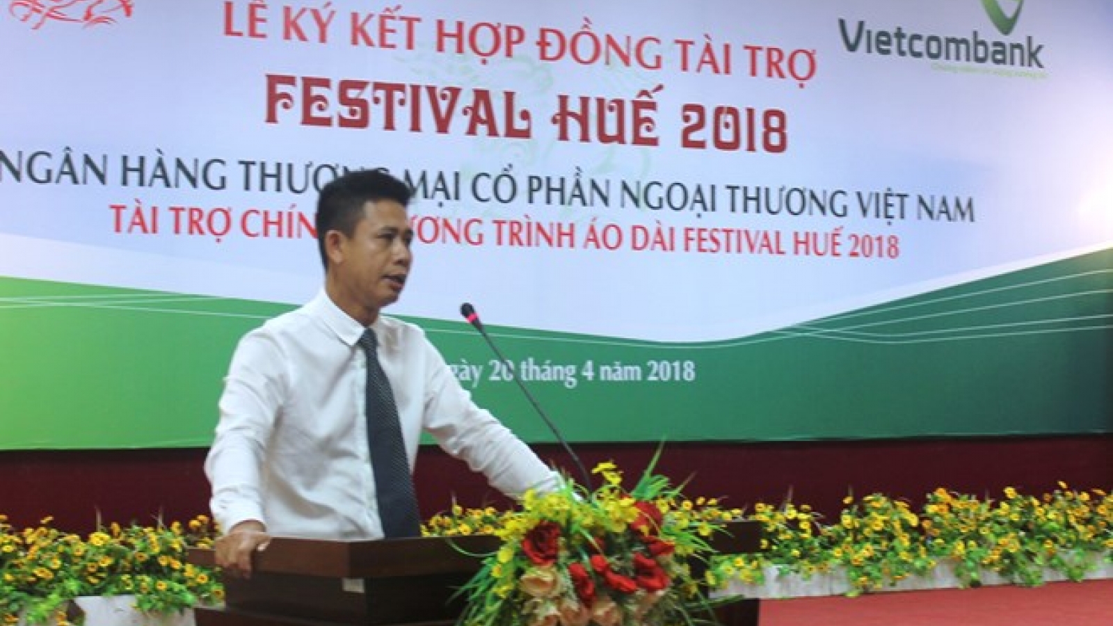 Vietcombank becomes bronze sponsor for Hue Festival 2018