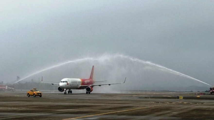 Vietjet Air inaugurates HCM City – Van Don route