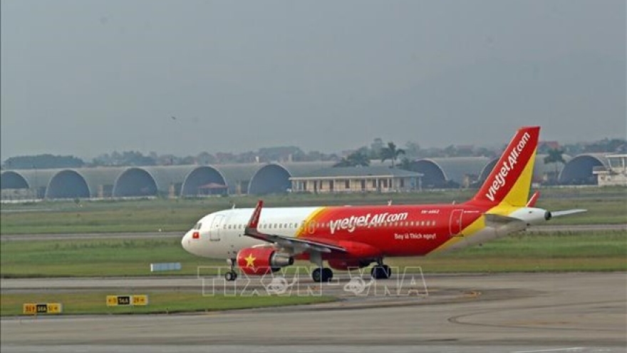 Vietjet makes precautionary landing over technical warning