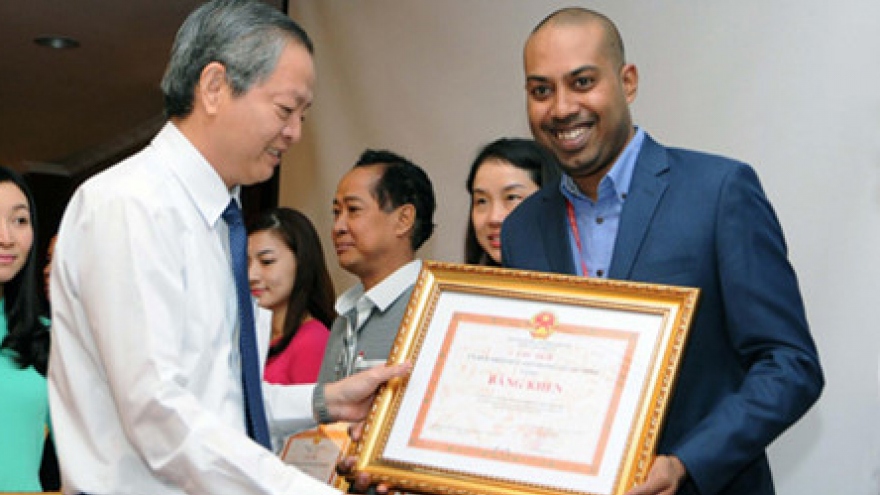 
        Vietjet Air takes the lead in stimulating tourism demand in 2015
                              