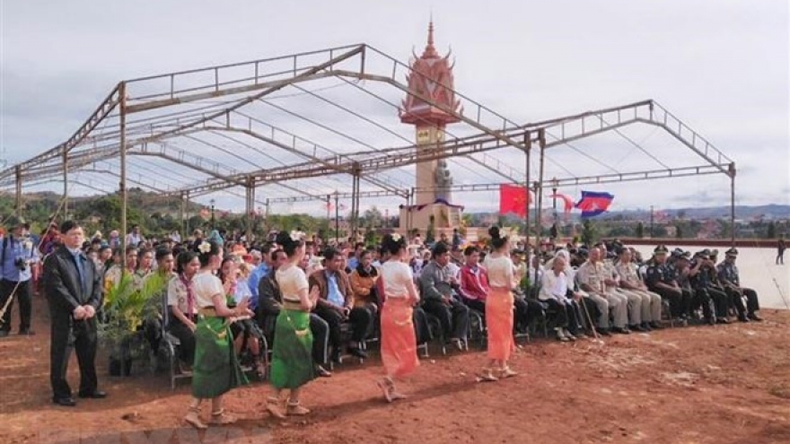 Vietnam-Cambodia Friendship Monument inaugurated in Cambodia
