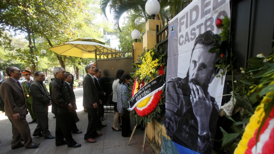 Cuban embassy opens doors to mourners in Hanoi