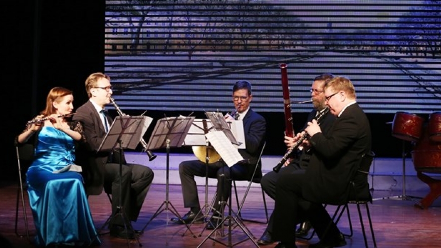 Vietnamese, Finnish artists join together in Hanoi concert