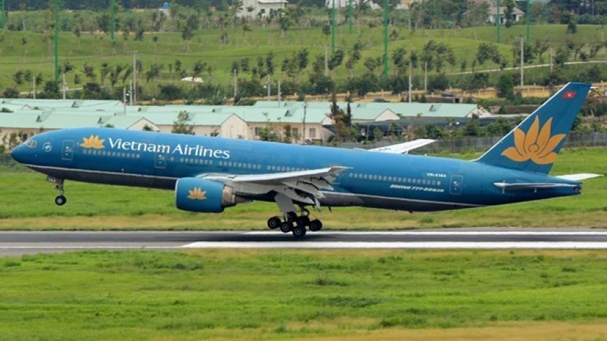 Vietnam Airlines ends year with record pre-tax profit