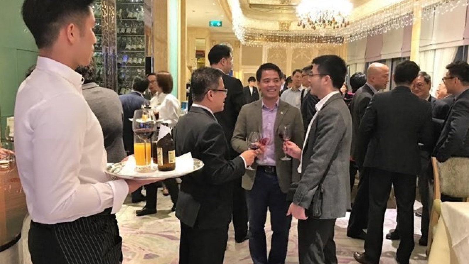 Vietnam Airlines branch performs well in Hong Kong