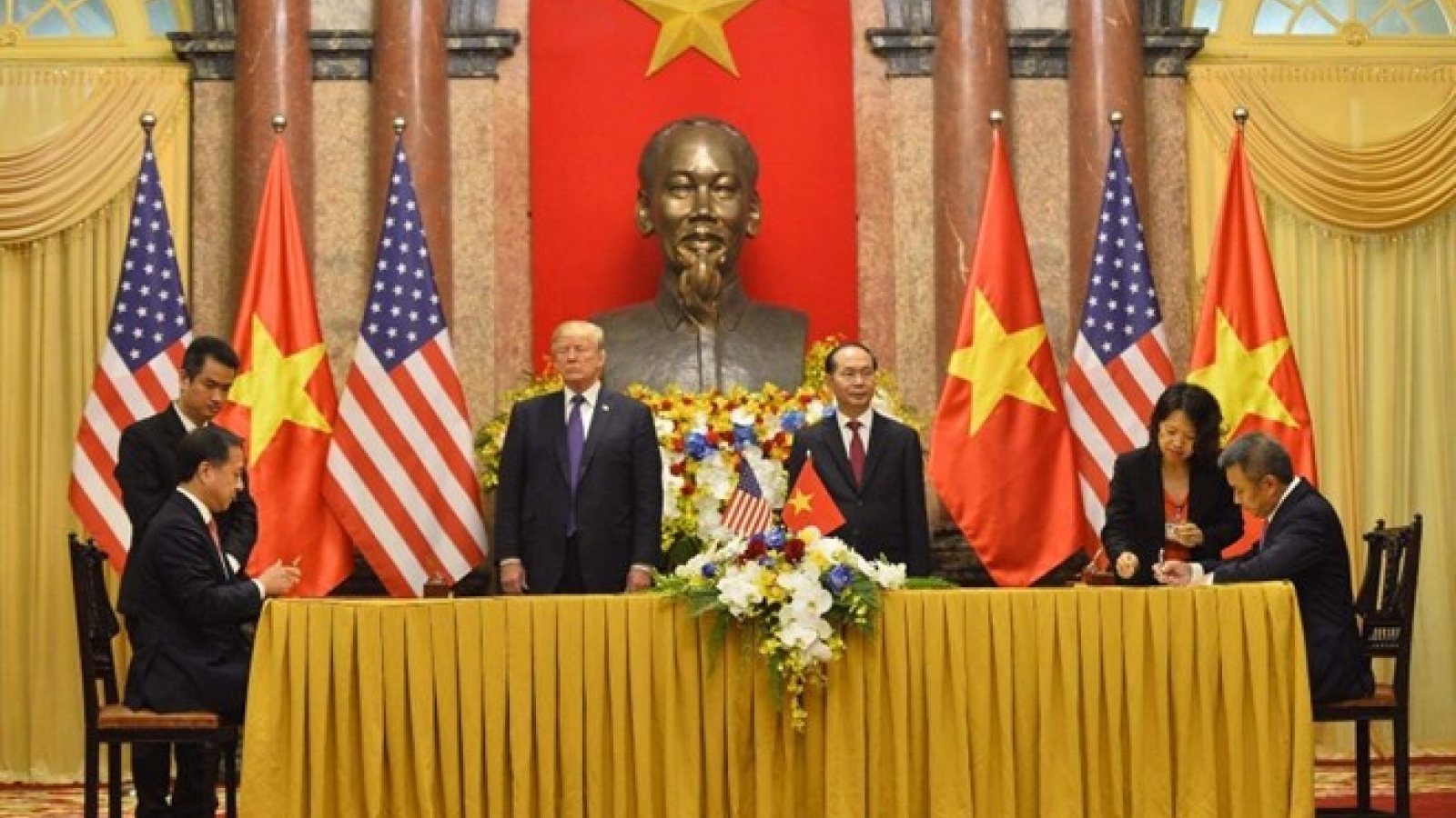 Vietnam Airlines, Pratt & Whitney seal US$1.5-billion deal