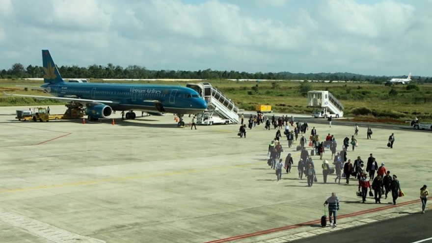 
        Vietnam Airlines offers ticket, accommodation discounts
                              