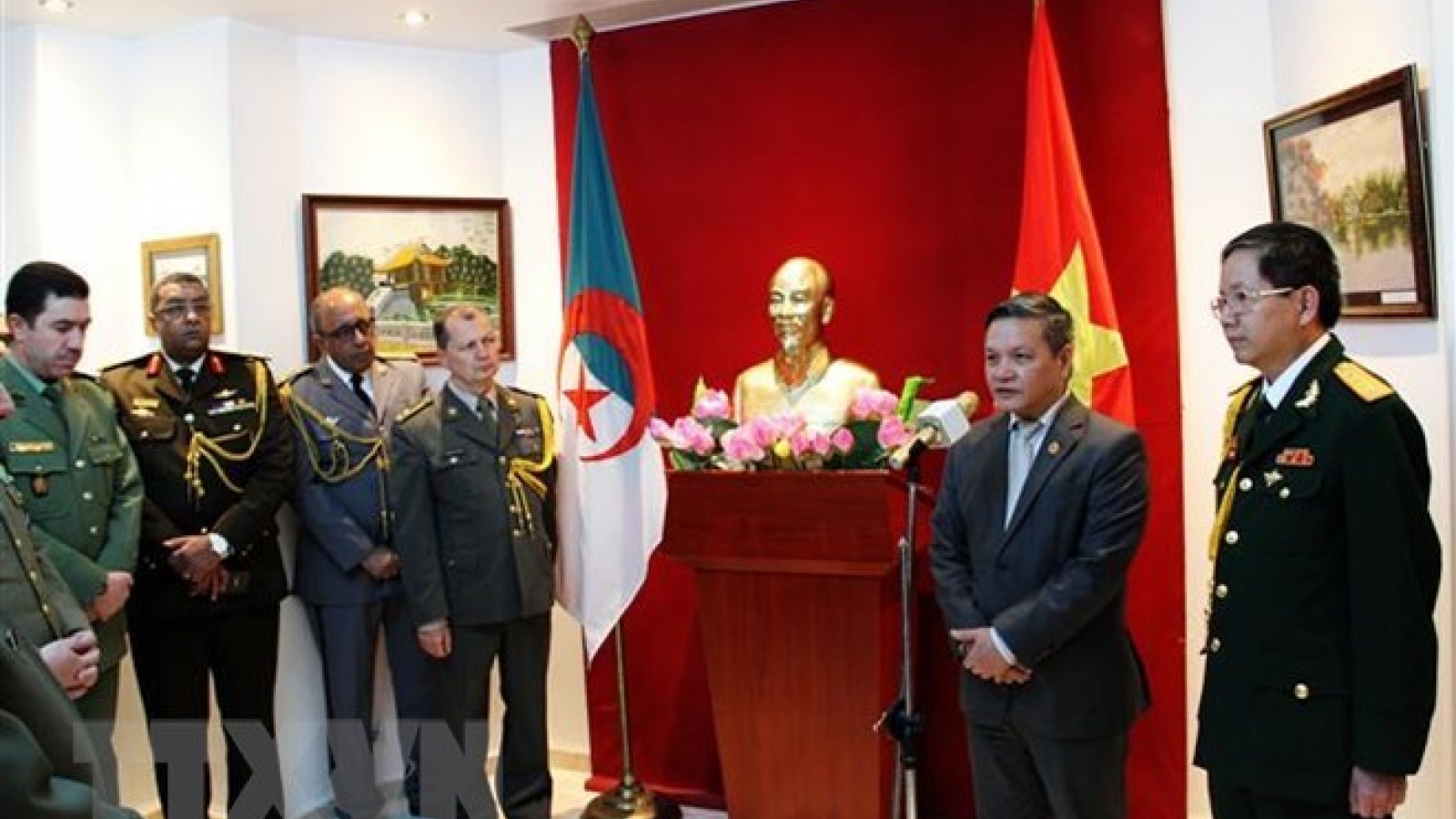 Founding anniversary of Vietnam People’s Army marked in Algeria