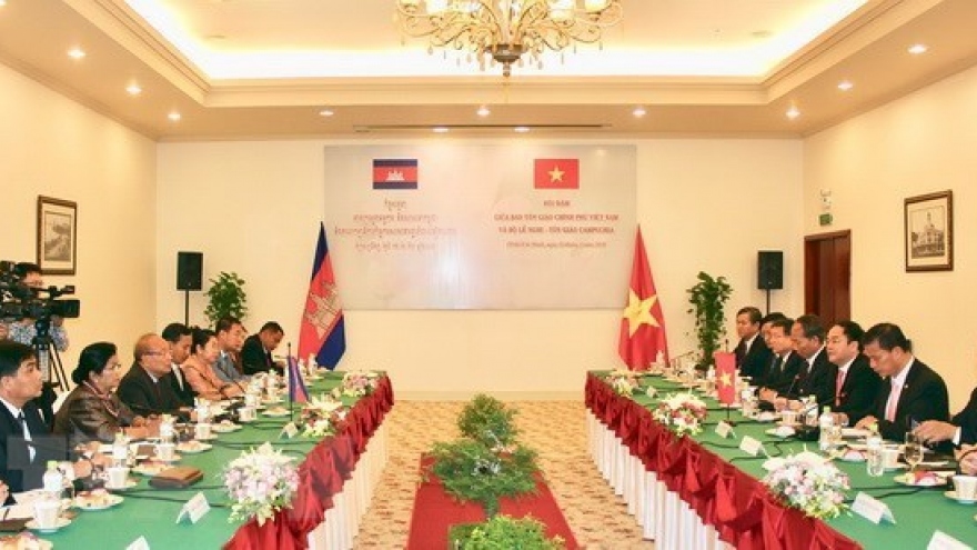 Vietnam, Cambodia promote cooperation in religious affairs