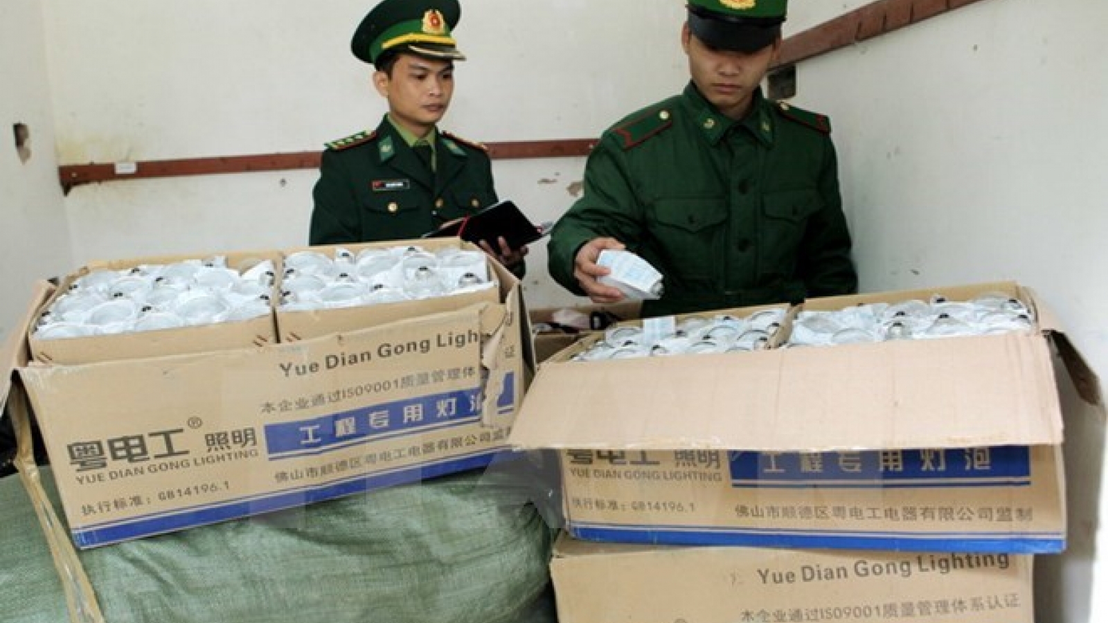 Vietnam, China launch joint anti-smuggling campaign