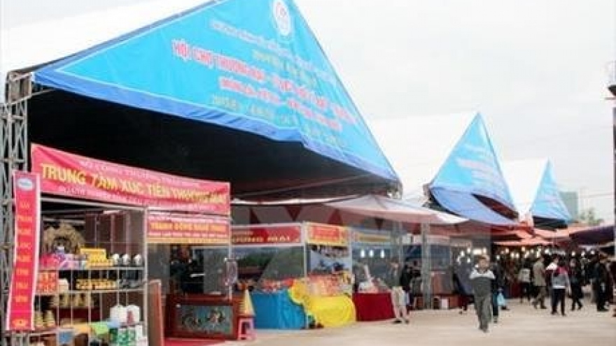 Vietnam-China trade fair opens in Lang Son