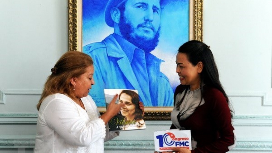 Vietnamese, Cuban women vow to tighten bilateral friendship