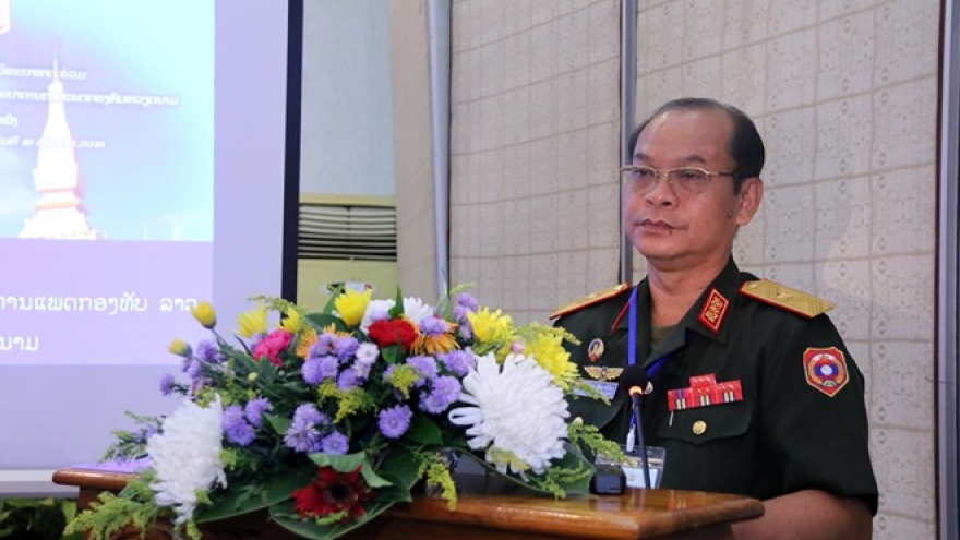 Vietnam, Laos step up cooperation in military medicine
