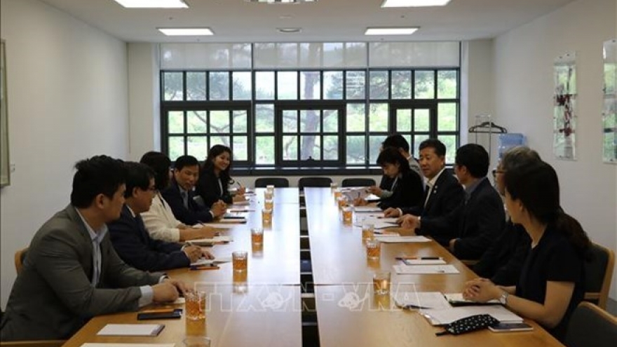 Vietnam, RoK forge cooperation in tourism, culture, sports