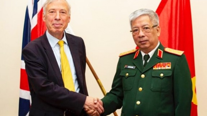 Vietnam, UK hold first defence policy dialogue