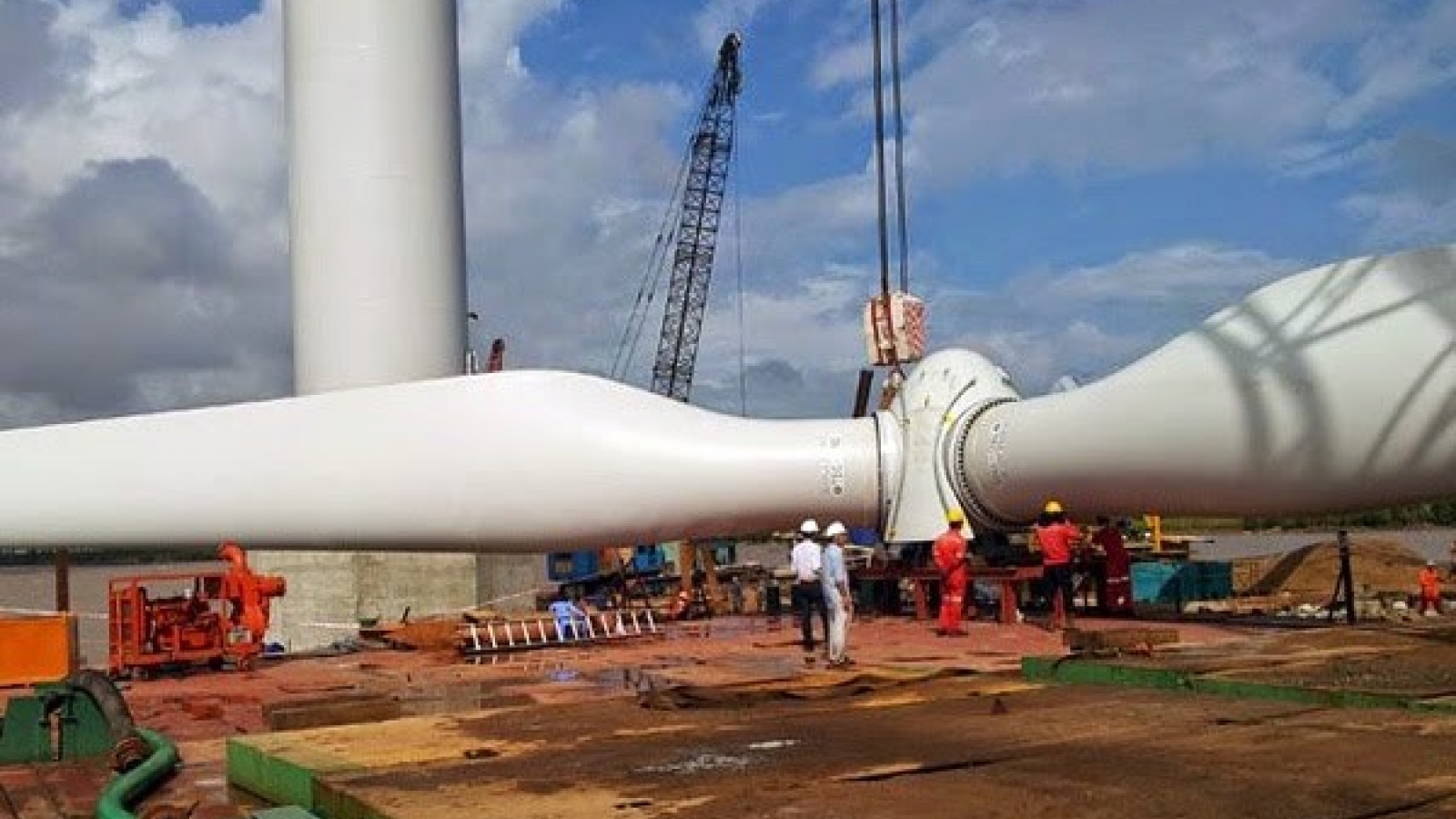 Businesses keen on clean energy plants in Dak Lak Province