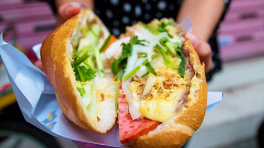 American reporter hails Vietnamese food