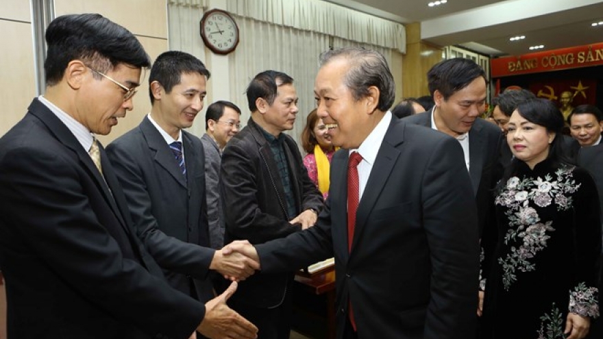 Deputy PMs extend congratulations on Vietnamese Doctors’ Day