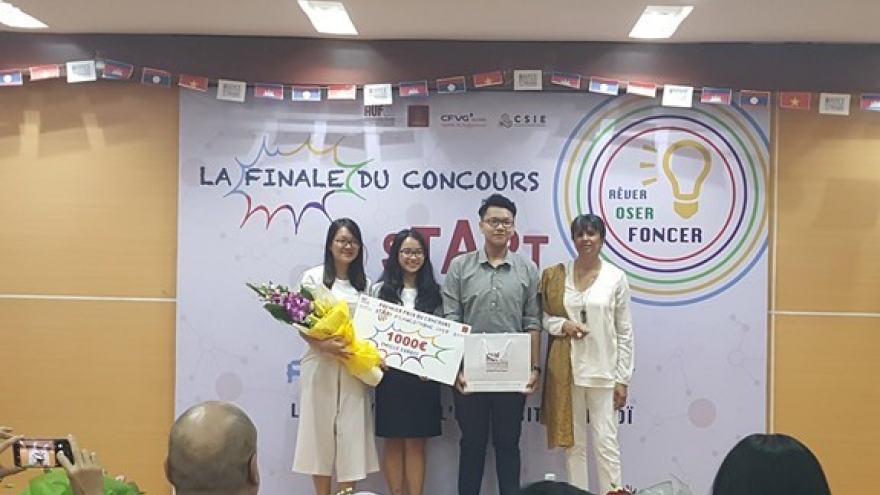 Vietnamese students triumph Francophone startup contest