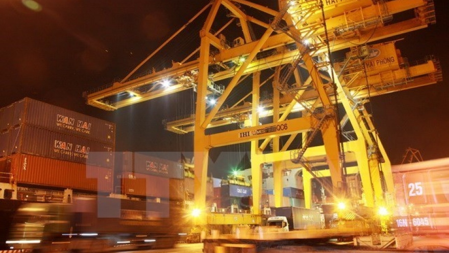 Vinalines partners with Belgian enterprise to build grain port in Hai Phong