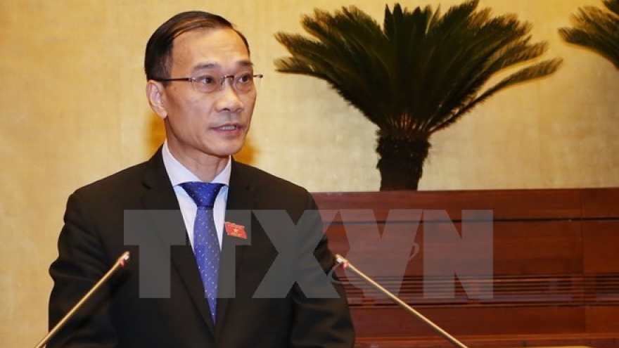 Legislators debate depositors’ interests, bank restructuring personnel