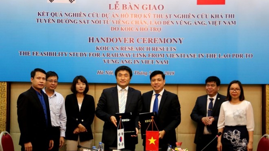 Vientiane – Vung Ang railway needs over US$5 billion