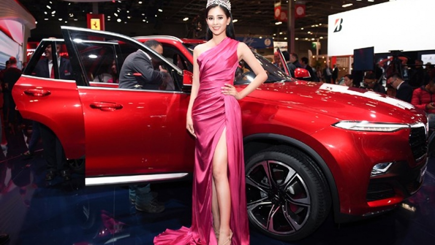 Tieu Vy shines at Paris Motor show 2018