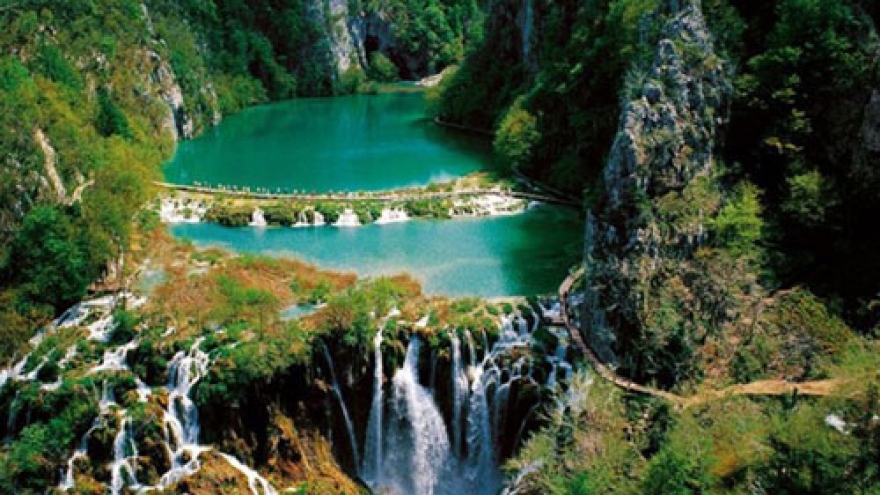 12 marvellous natural wonders of the world 