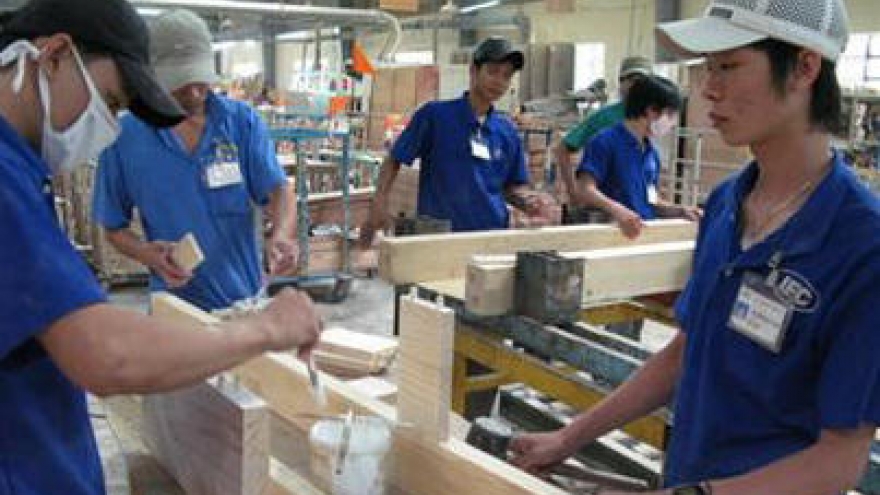 Int’l furniture fair kicks off in HCM City