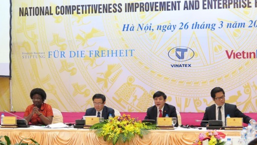 Workshop seeks ways for stronger economy