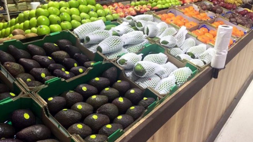 First images of Vietnam mangoes in Australia 