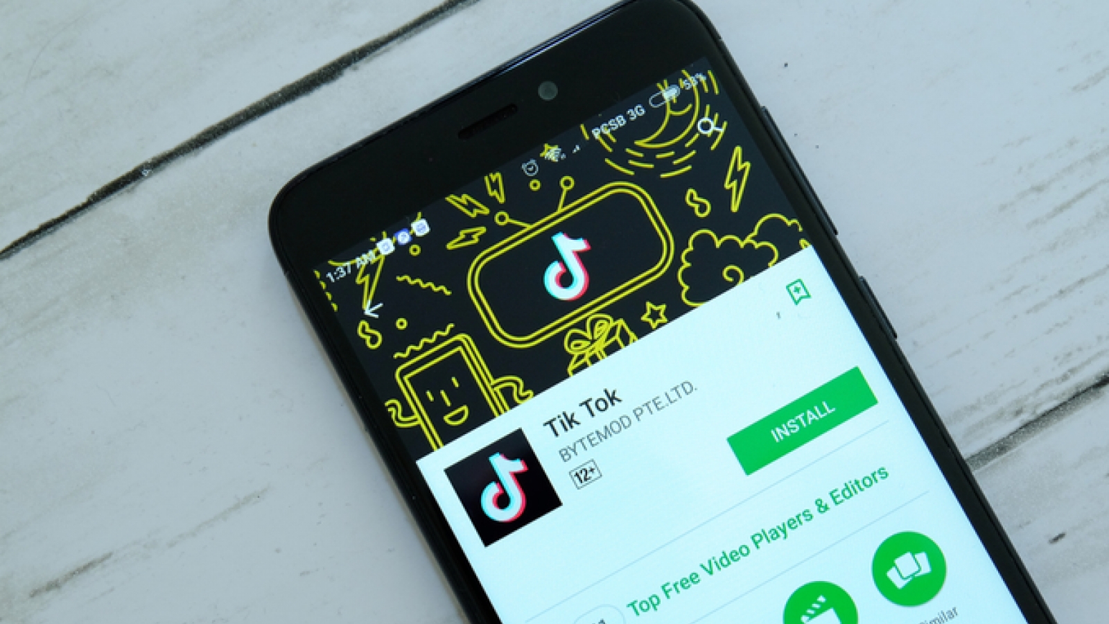 YouTube competitor TikTok plans to get ticking in Vietnam