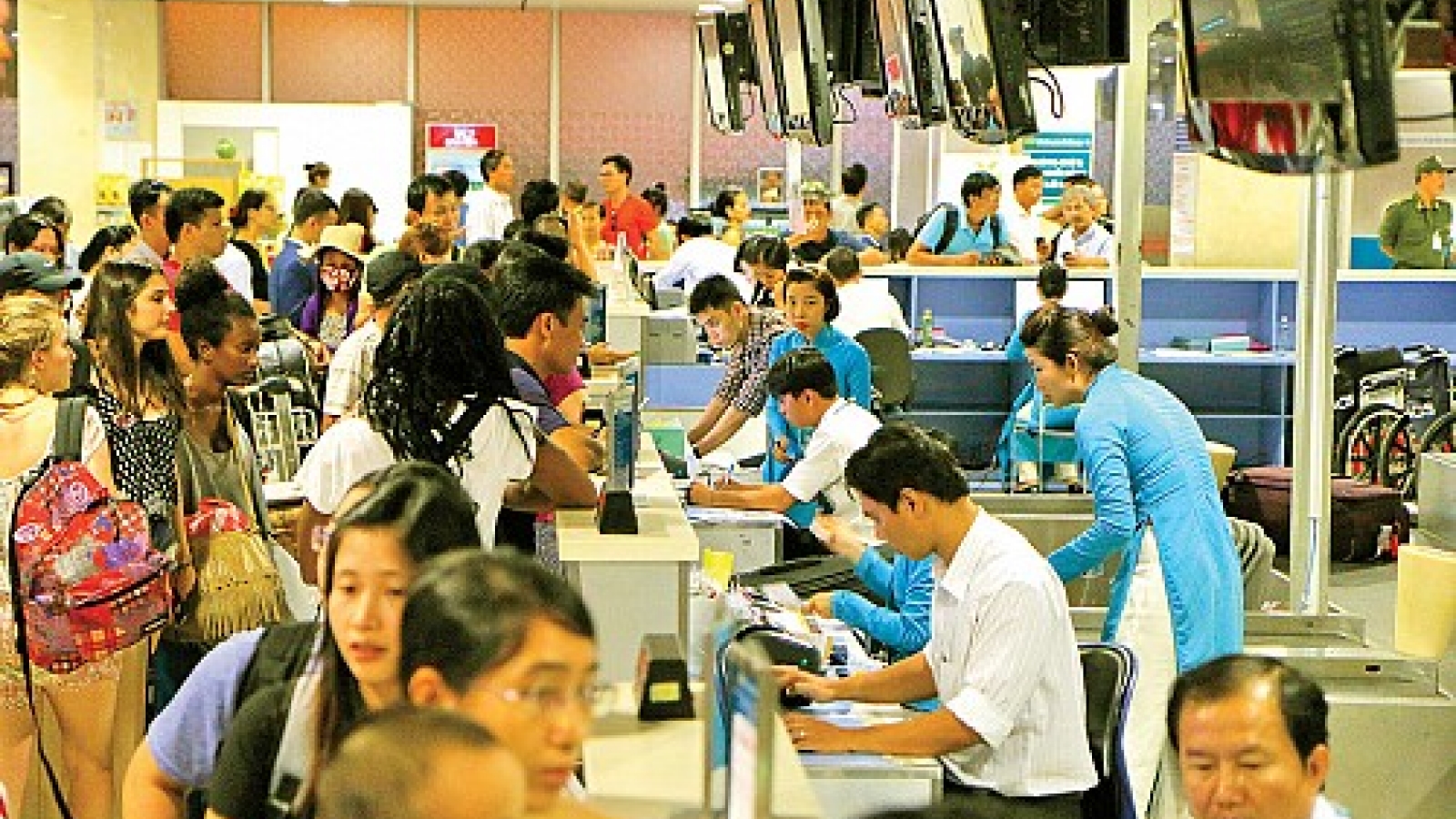 Vietnam tightens security after cyberattack on airports by Chinese hackers