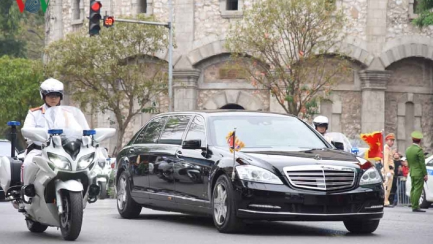  DPRK Chairman departs Hanoi