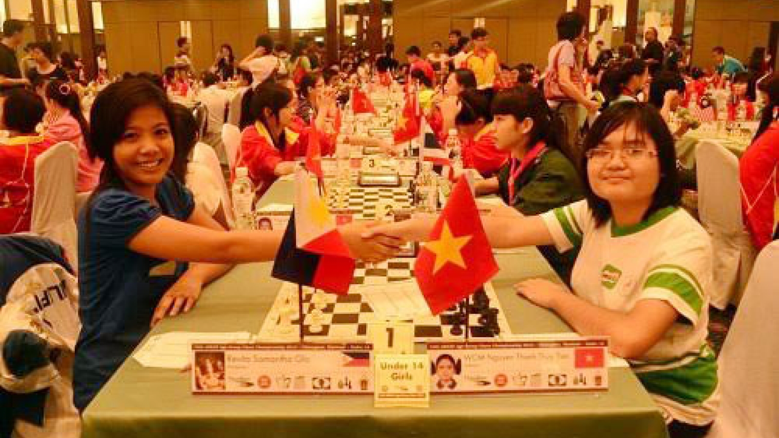 Vietnam girls strike gold at Asian youth chess tourney